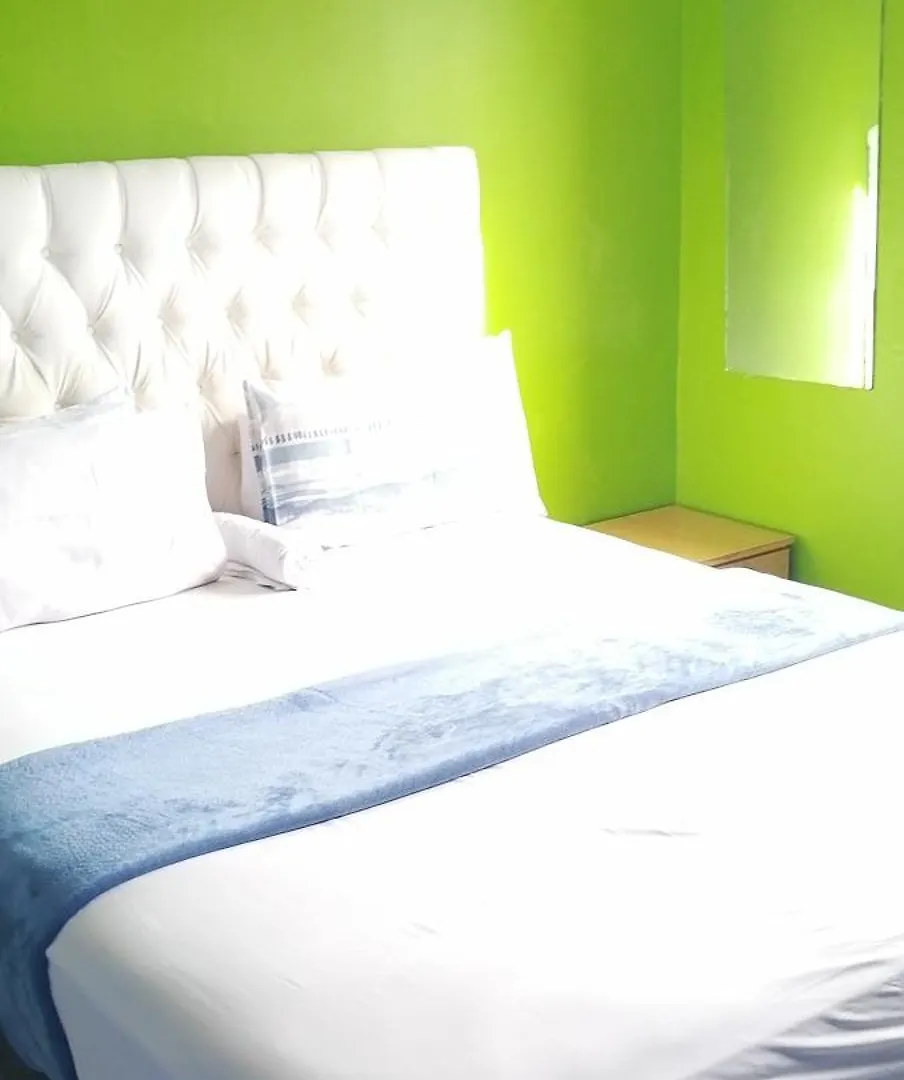 Neo & Ruks Goodwood Guesthouse Cape Town South Africa